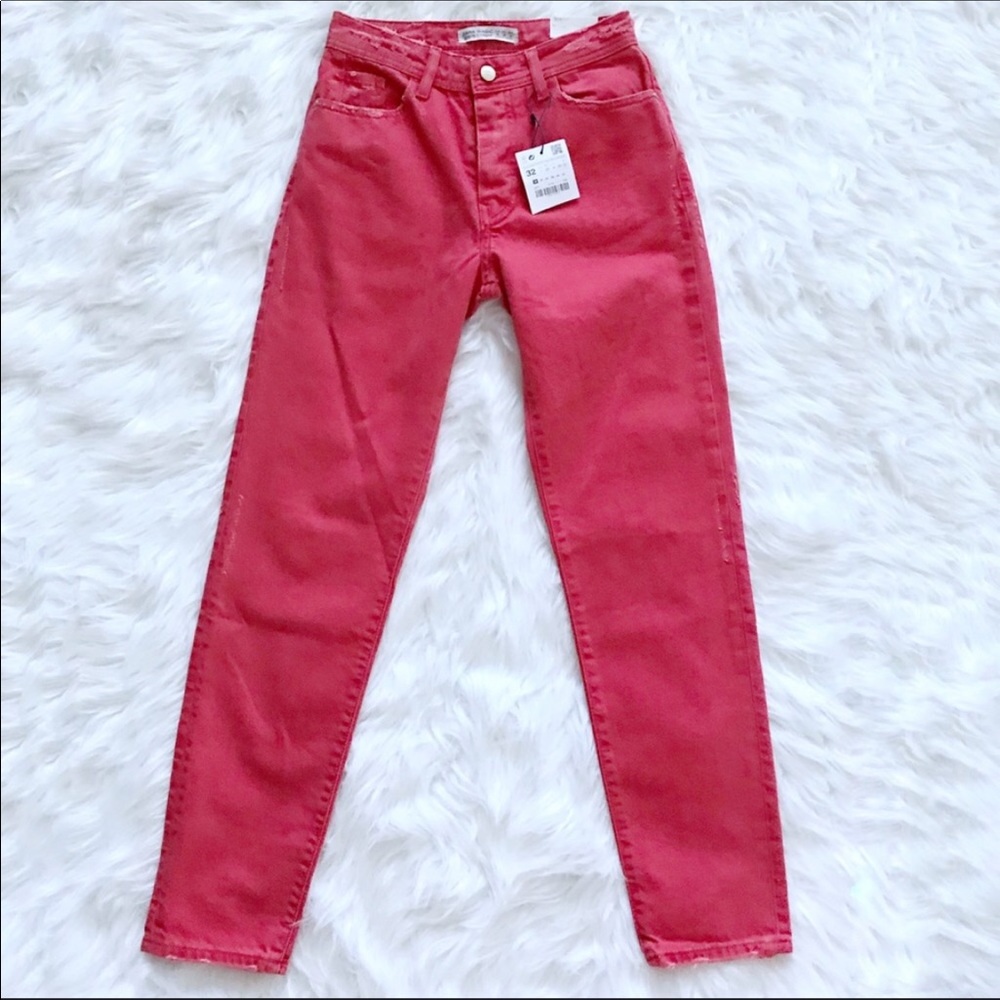 Zara Jeans high waist mom Red distressed size 00.
